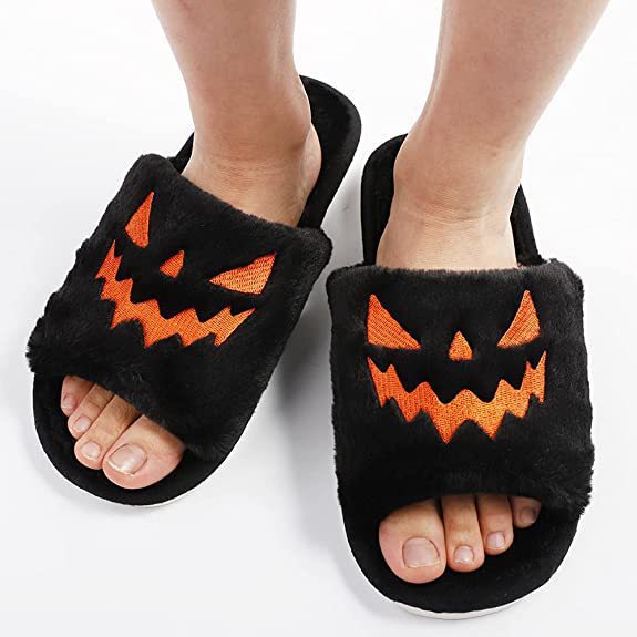 Spooki Snuggles Slippers